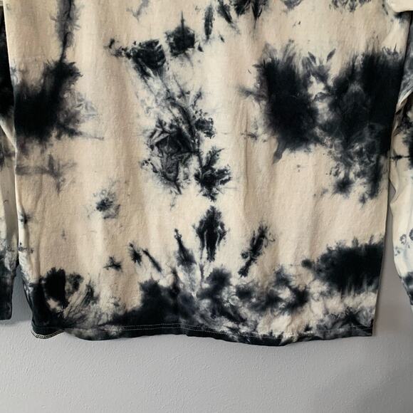Marvel Tie Dye Long Sleeve Cotton Tee Shirt Sz M -FLAW - Picture 7 of 13